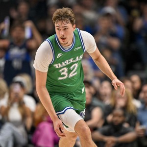 博鱼体育-【菜鸟】弗拉格19中5得12分4板2帽 哈珀13分6板 埃奇库姆13分5助